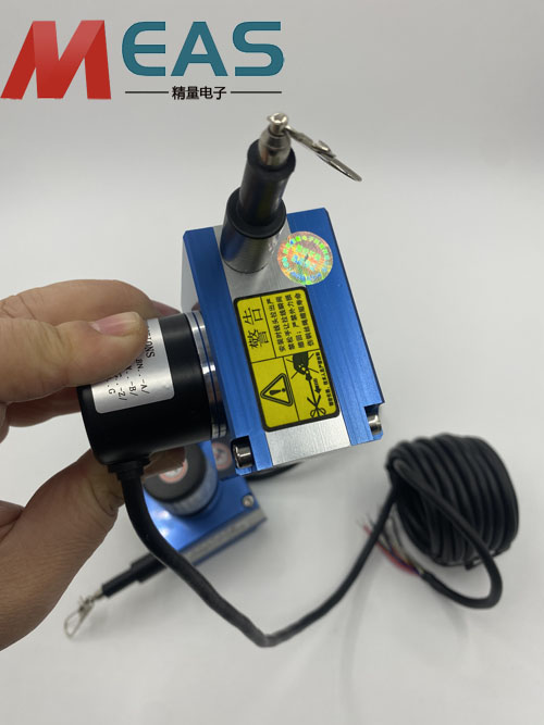 拉線位移編碼器提供準確可靠的位置反饋